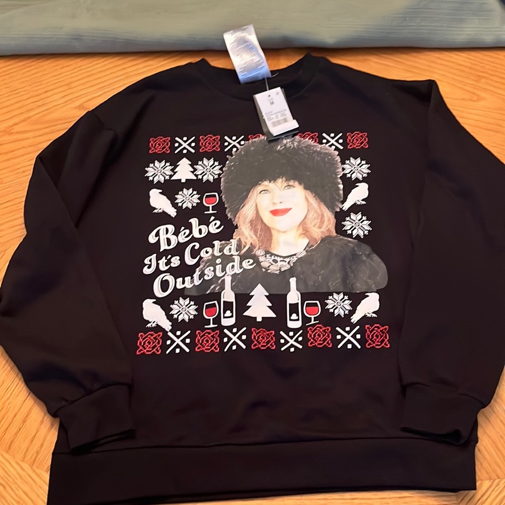 Womens crewneck sweatshirt, Schitts Creek, Christmas, Black size Med, NWT